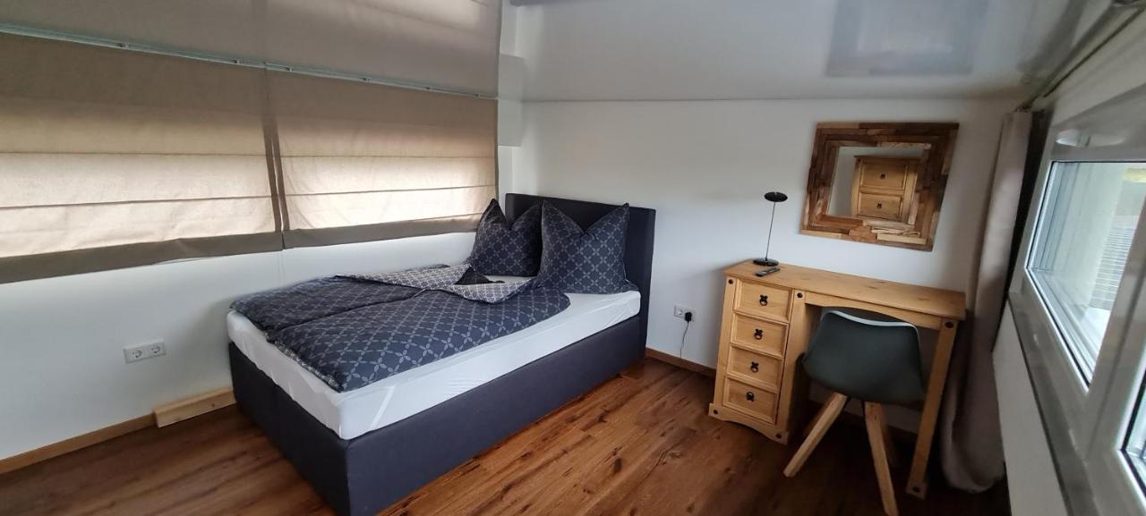 Ferienhaus Am See Hungen Eksteriør billede